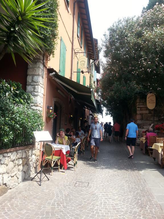 Appartamenti Corneliani II Sirmione Quarto foto