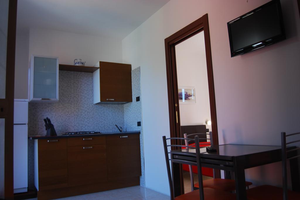 Appartamenti Corneliani II Sirmione Exterior foto